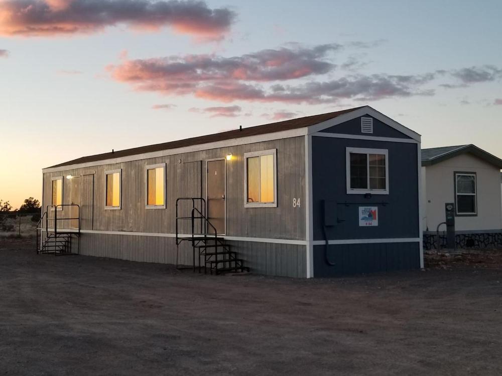 072B Affordable Retreat nr South Rim Sleeps 4- no kitchenette